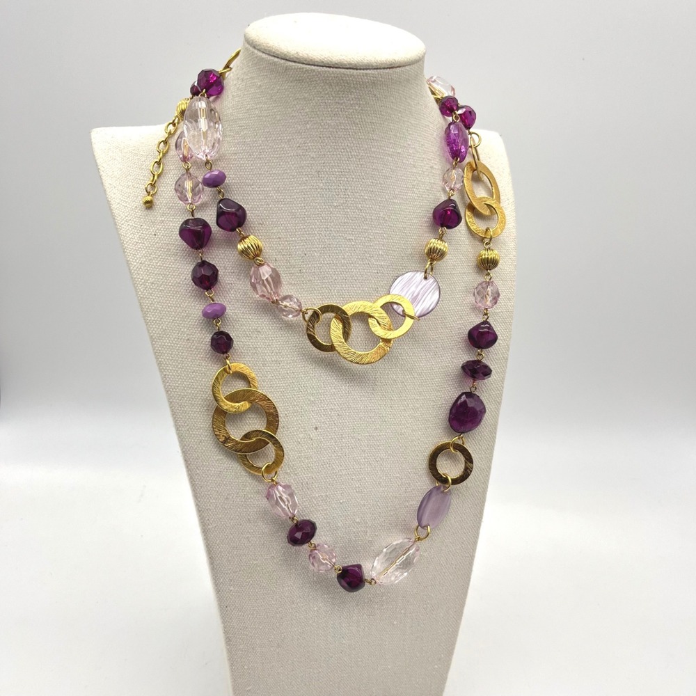 Joan Rivers Purple Lucite Bead Gold Tone Interlocking Ring Station Necklace